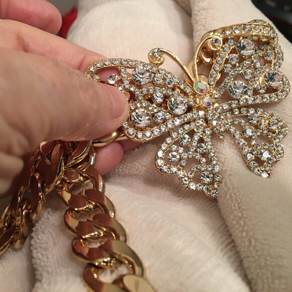 Butterfly Necklace Heavy Rope Chain = Goldtone NEW  Dr 6 In  Black Box - Picture 12 of 12